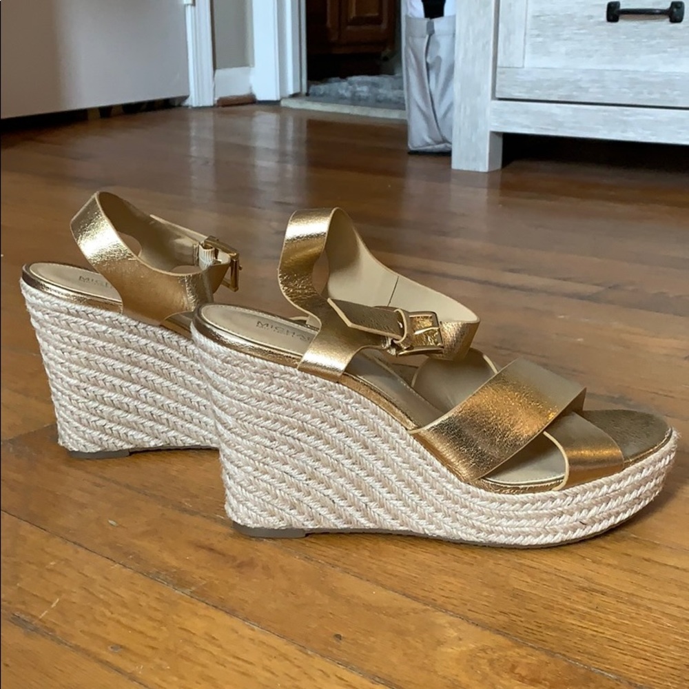 NWOT Gold Michael Kors Wedges